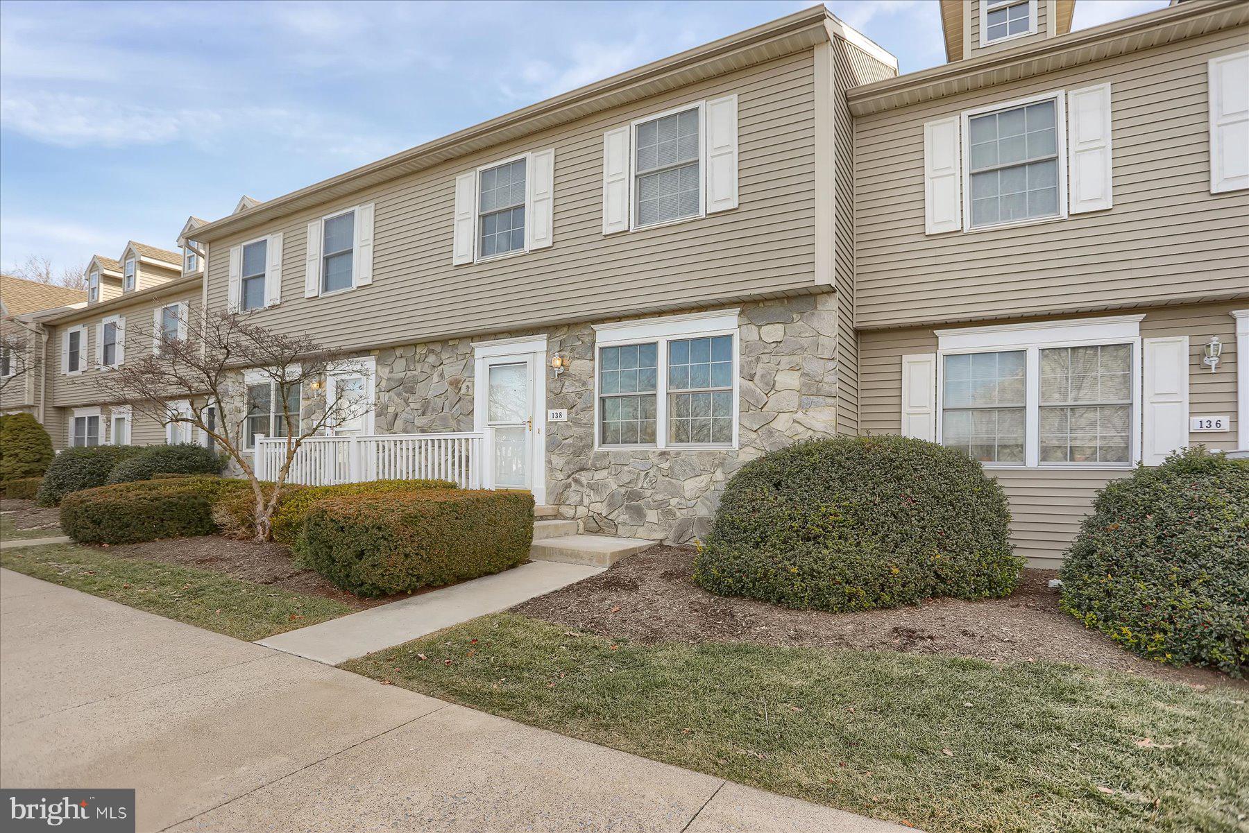 138 BIRCHTREE COURT