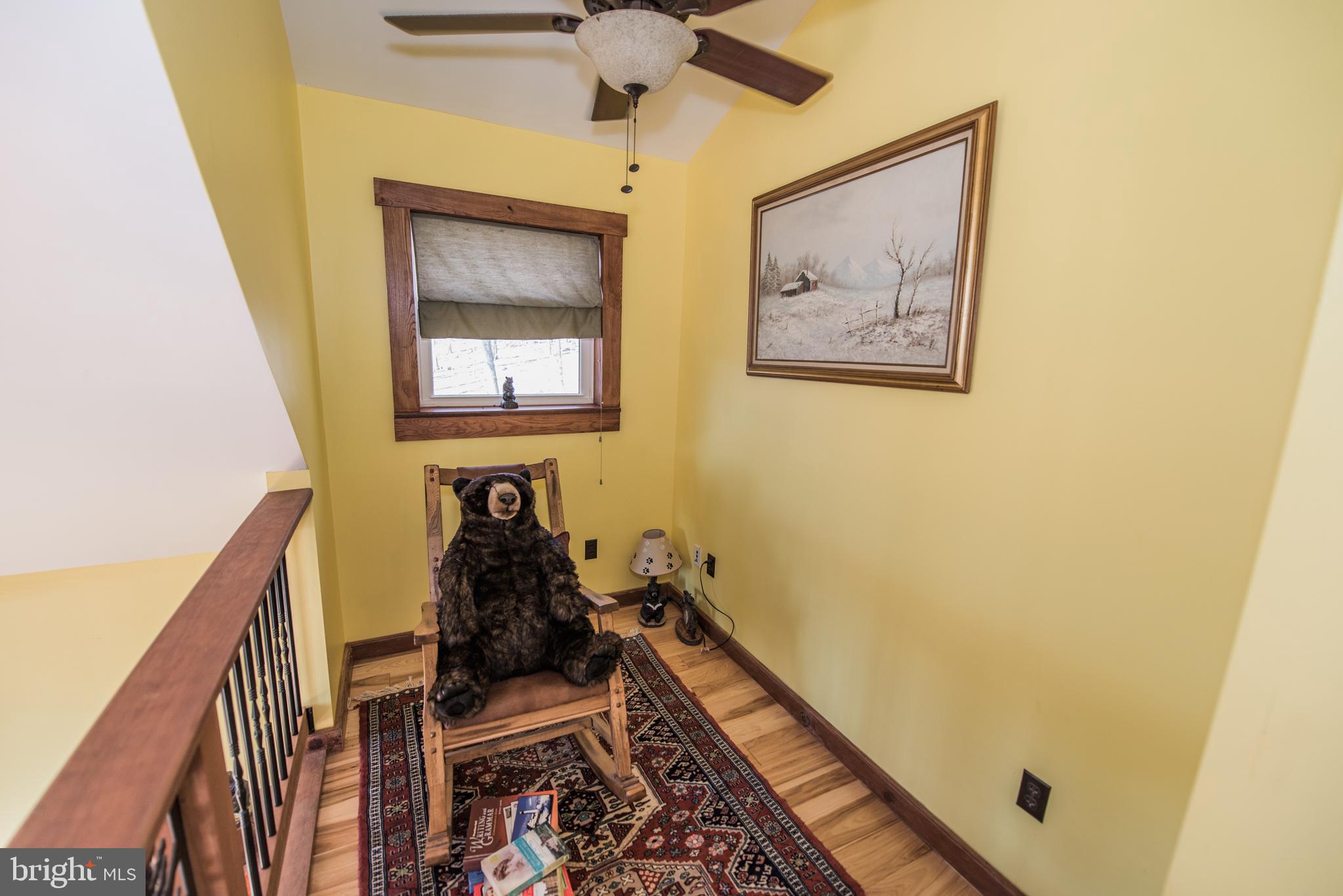 ROUSE MOUNTAIN - Residential