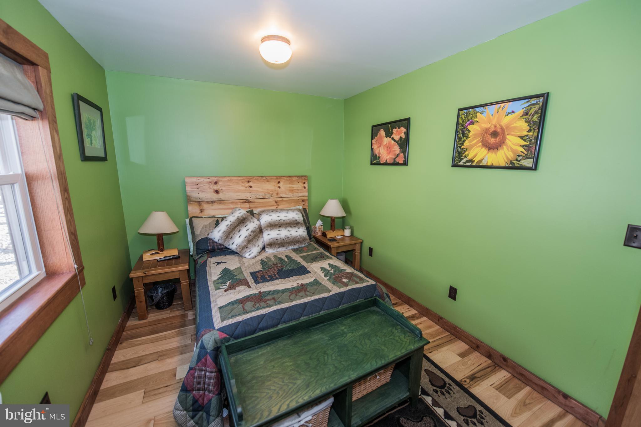 ROUSE MOUNTAIN - Residential