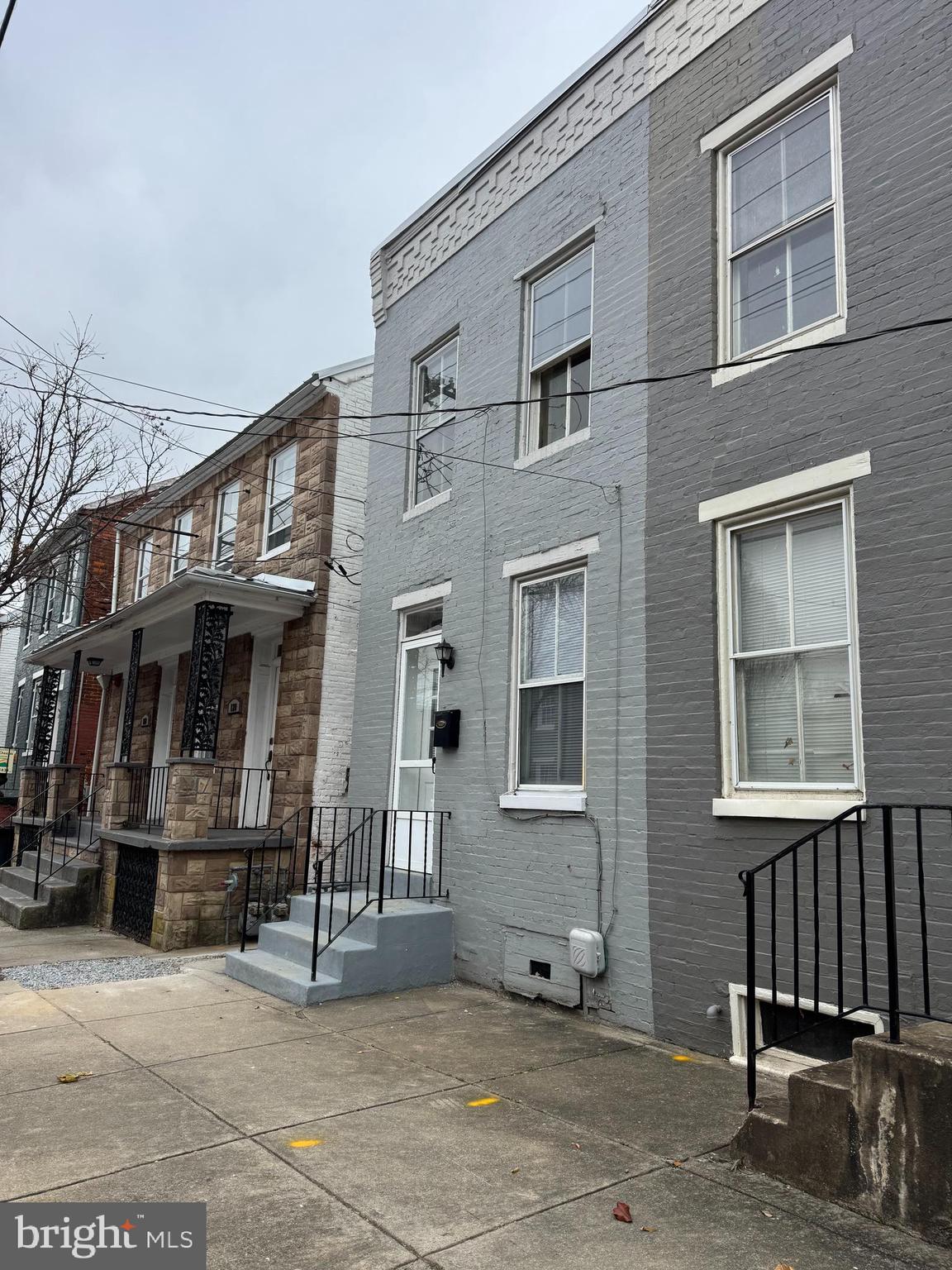 FREDERICK HISTORIC DISTRICT - Residential Lease