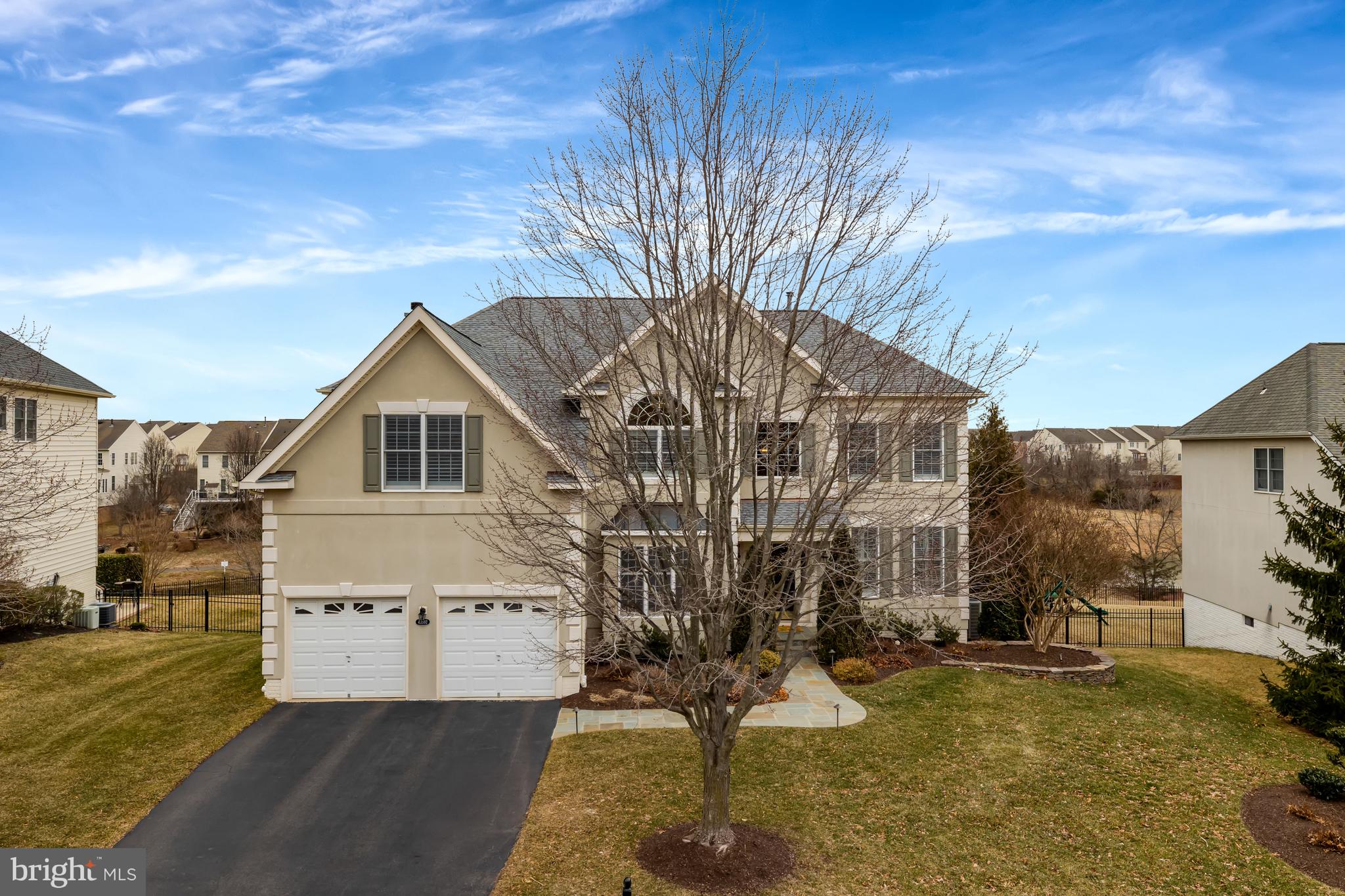LOUDOUN VALLEY ESTATES - Residential