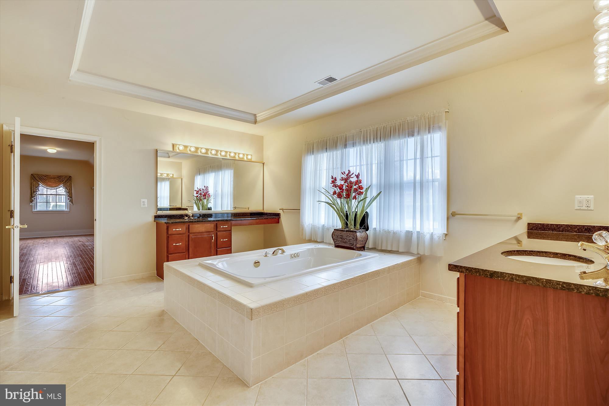 WATERFORD FARMS - Residential