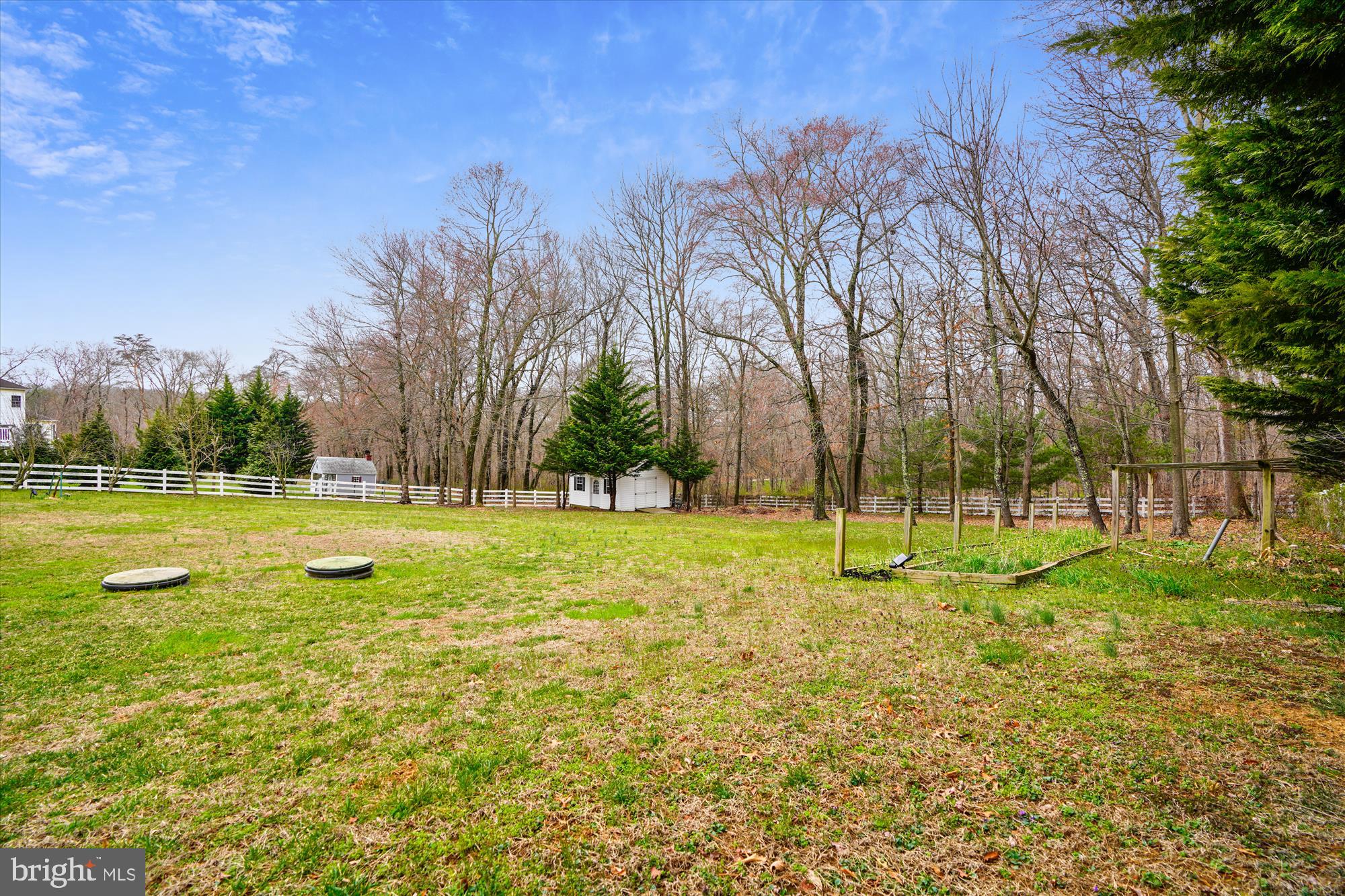 WATERFORD FARMS - Residential
