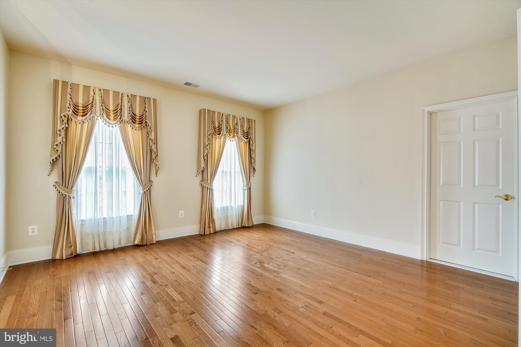 WATERFORD FARMS - Residential