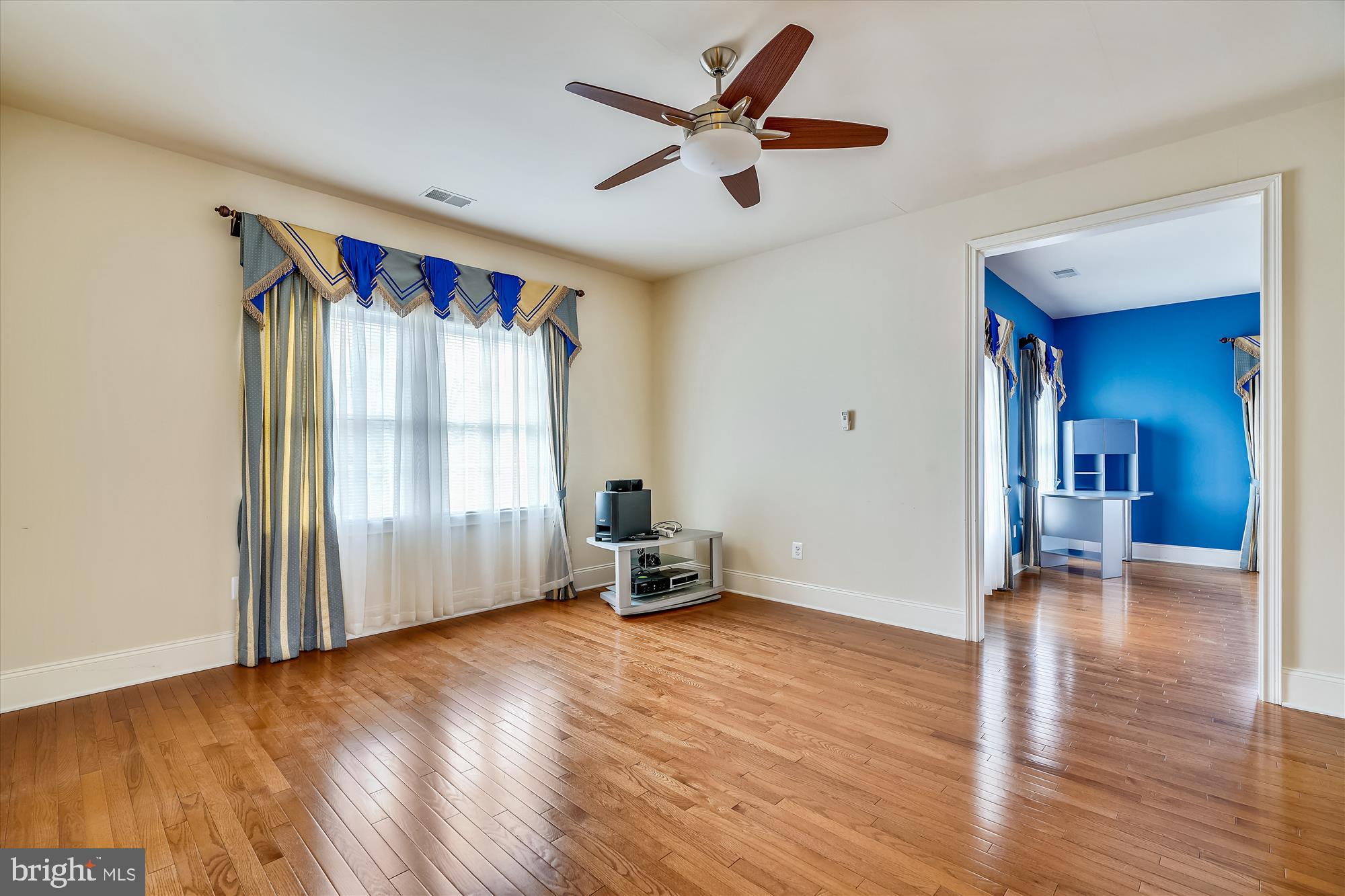 WATERFORD FARMS - Residential