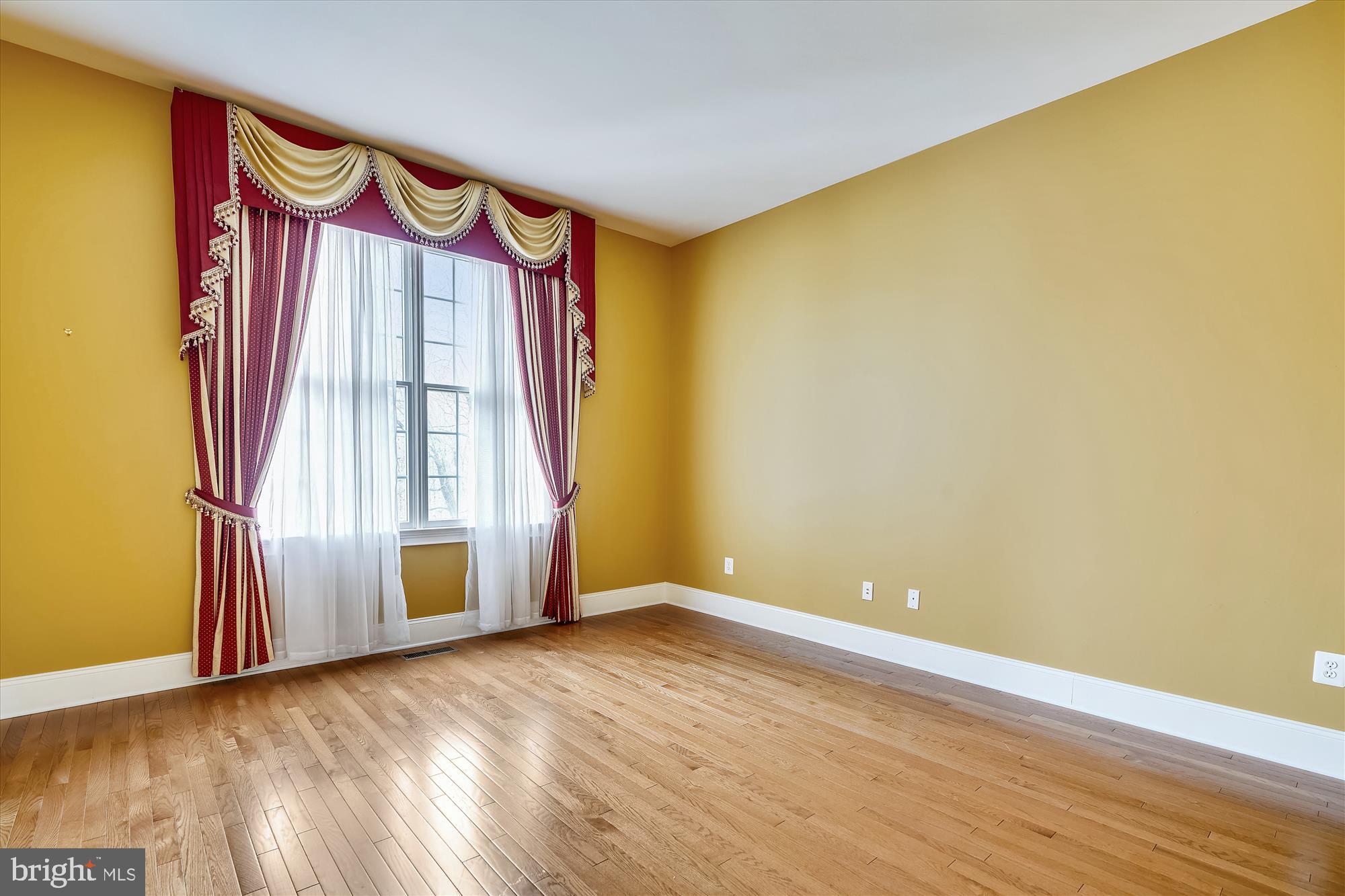 WATERFORD FARMS - Residential