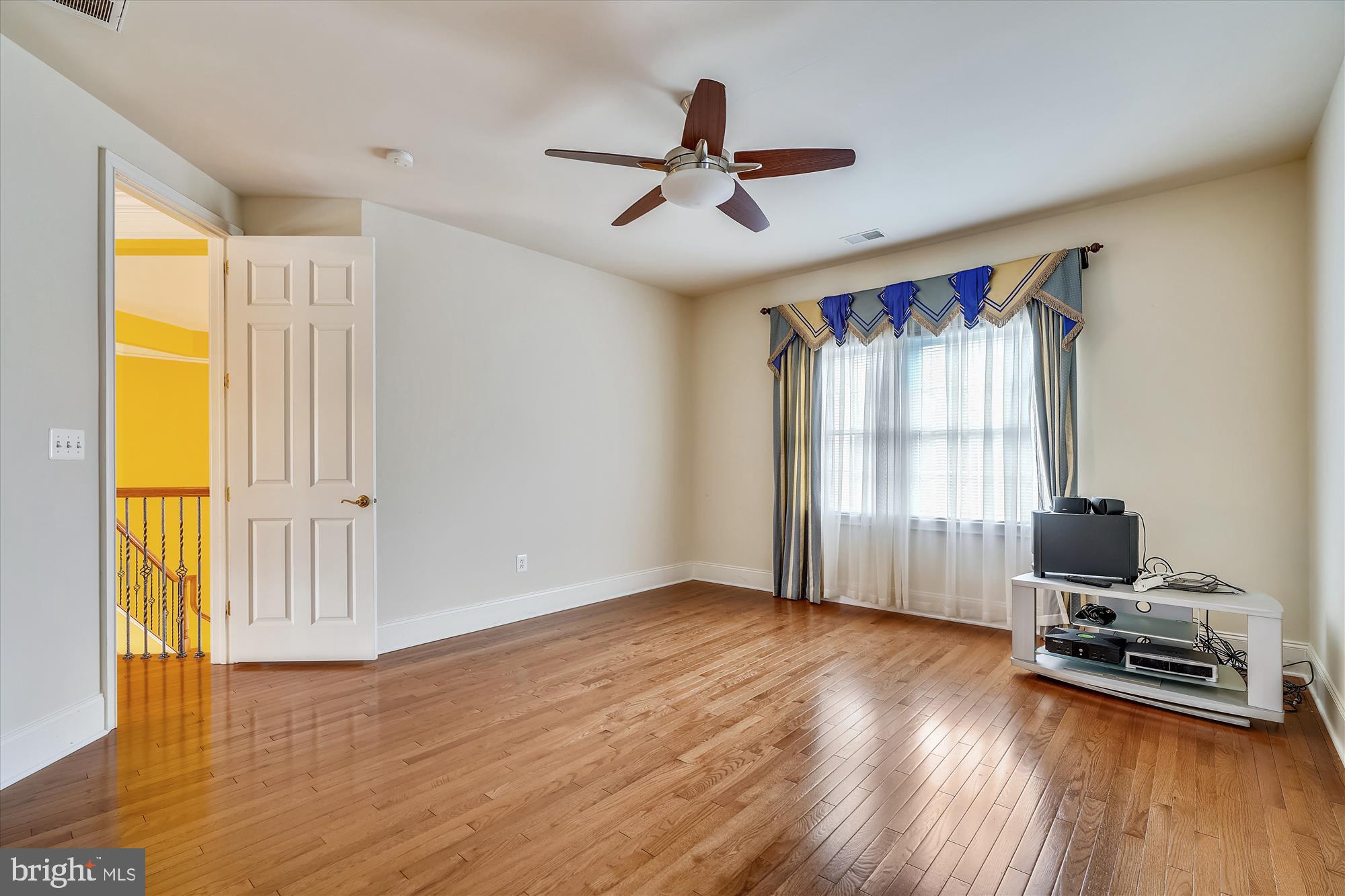 WATERFORD FARMS - Residential
