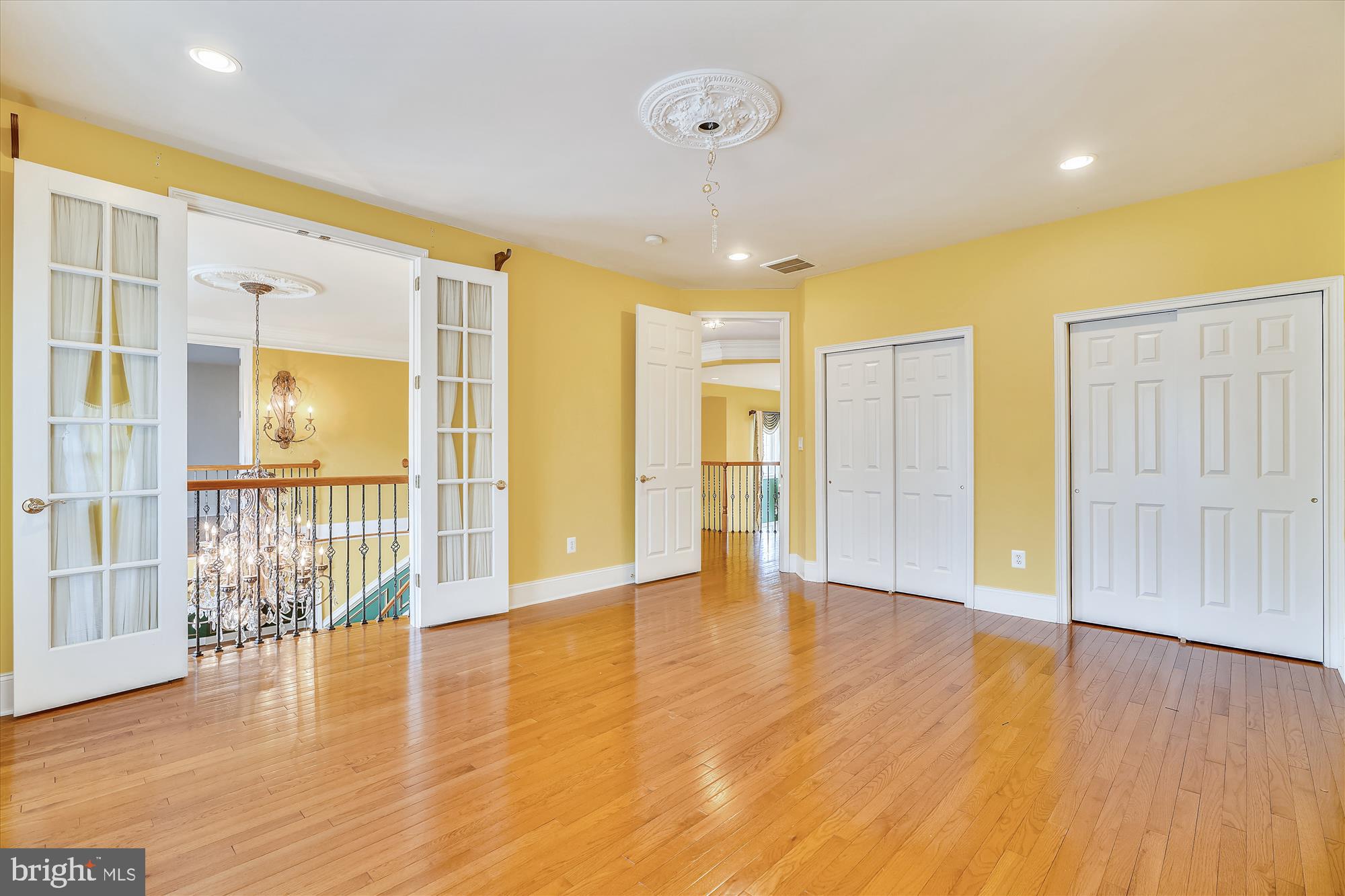 WATERFORD FARMS - Residential