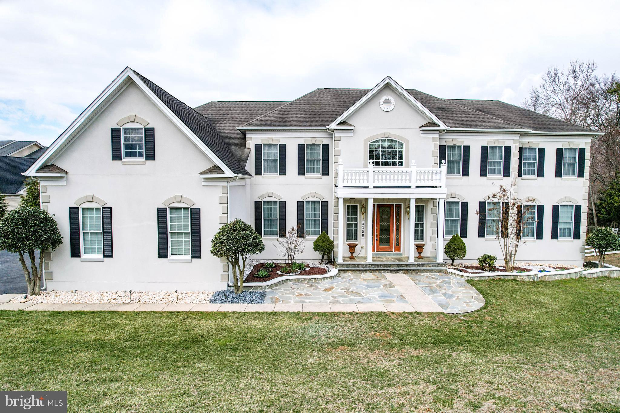 WATERFORD FARMS - Residential