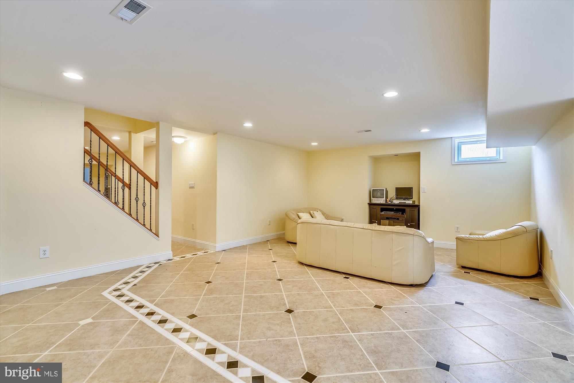 WATERFORD FARMS - Residential