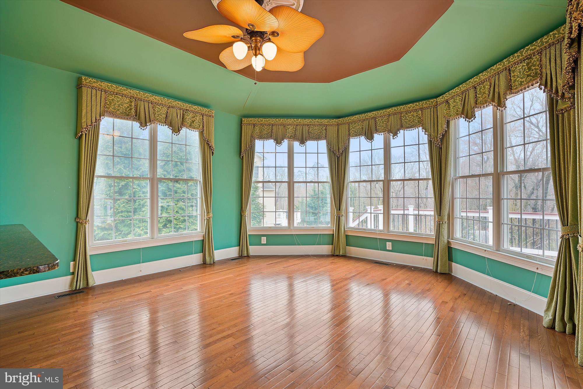 WATERFORD FARMS - Residential
