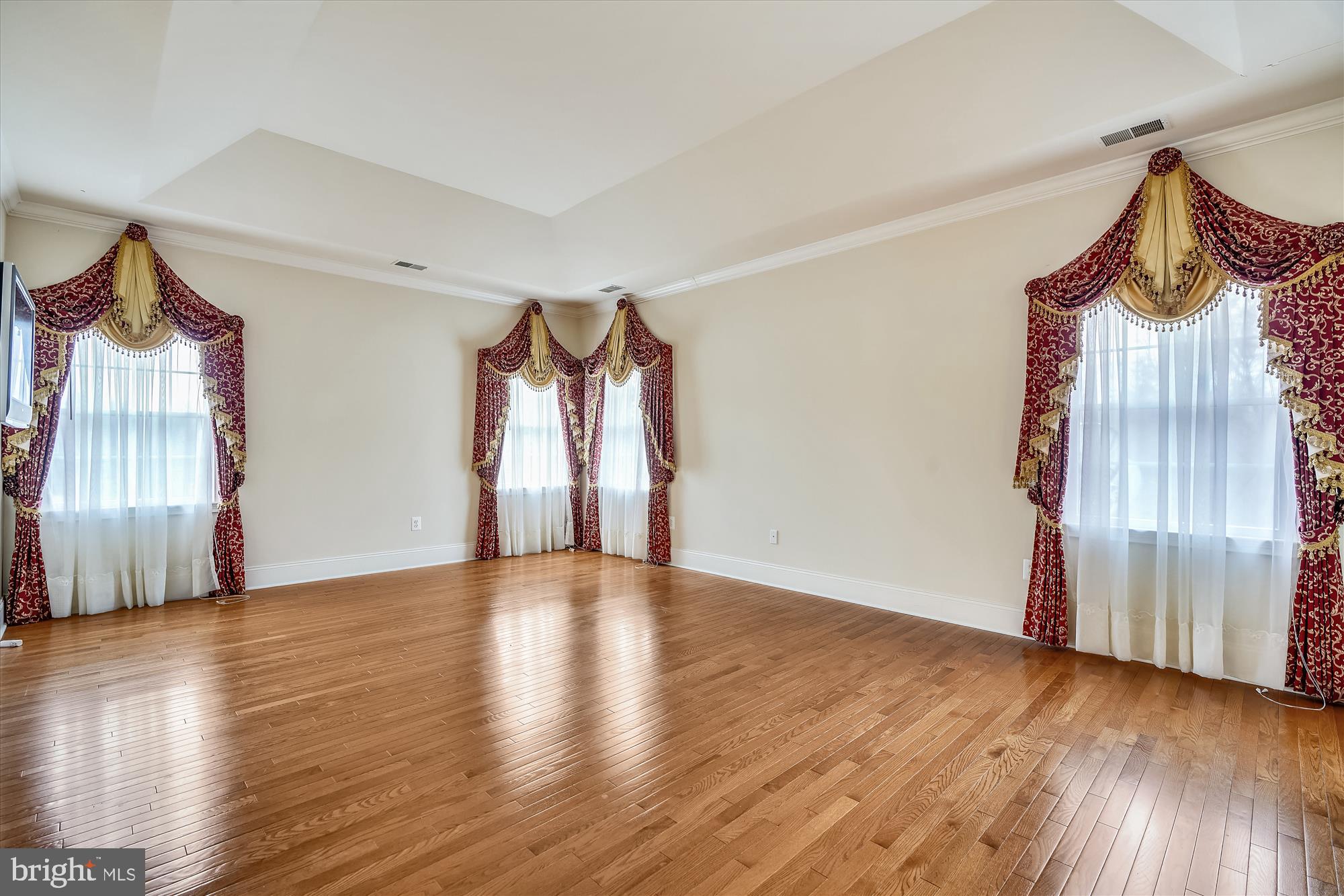 WATERFORD FARMS - Residential