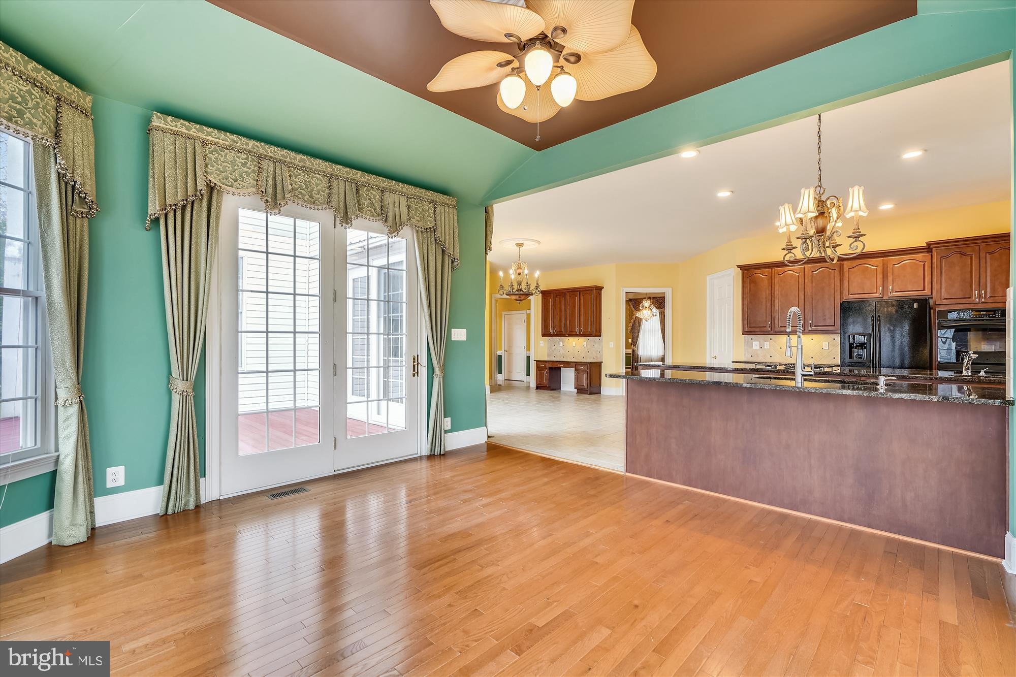 WATERFORD FARMS - Residential