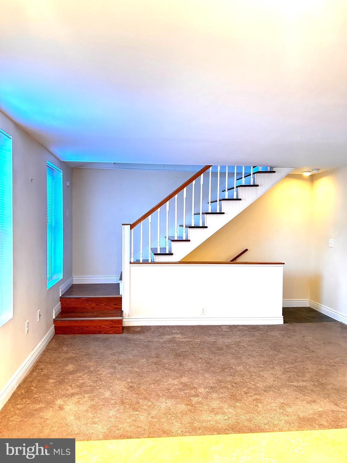 GARFIELD SQUARE - Residential Lease