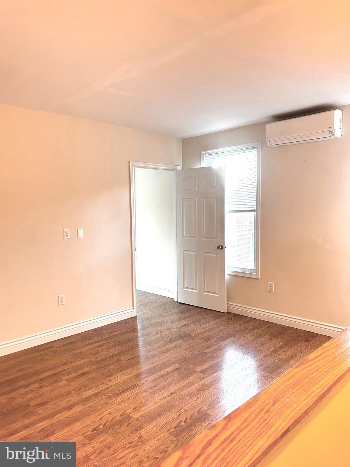 GARFIELD SQUARE - Residential Lease