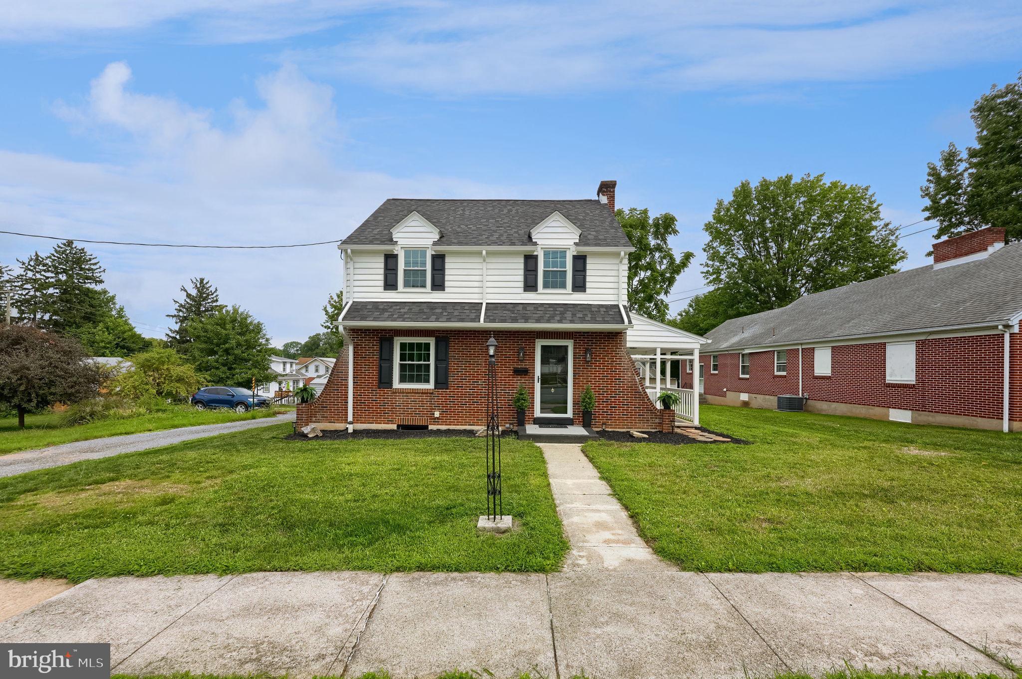 11 E HERMAN AVENUE