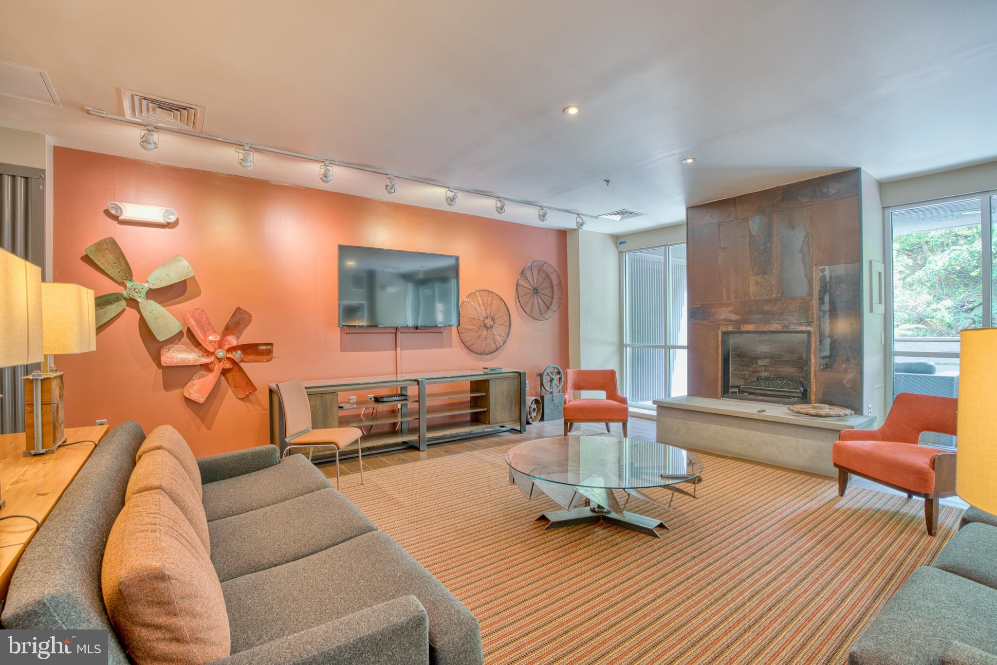 CLIPPER MILL - Residential