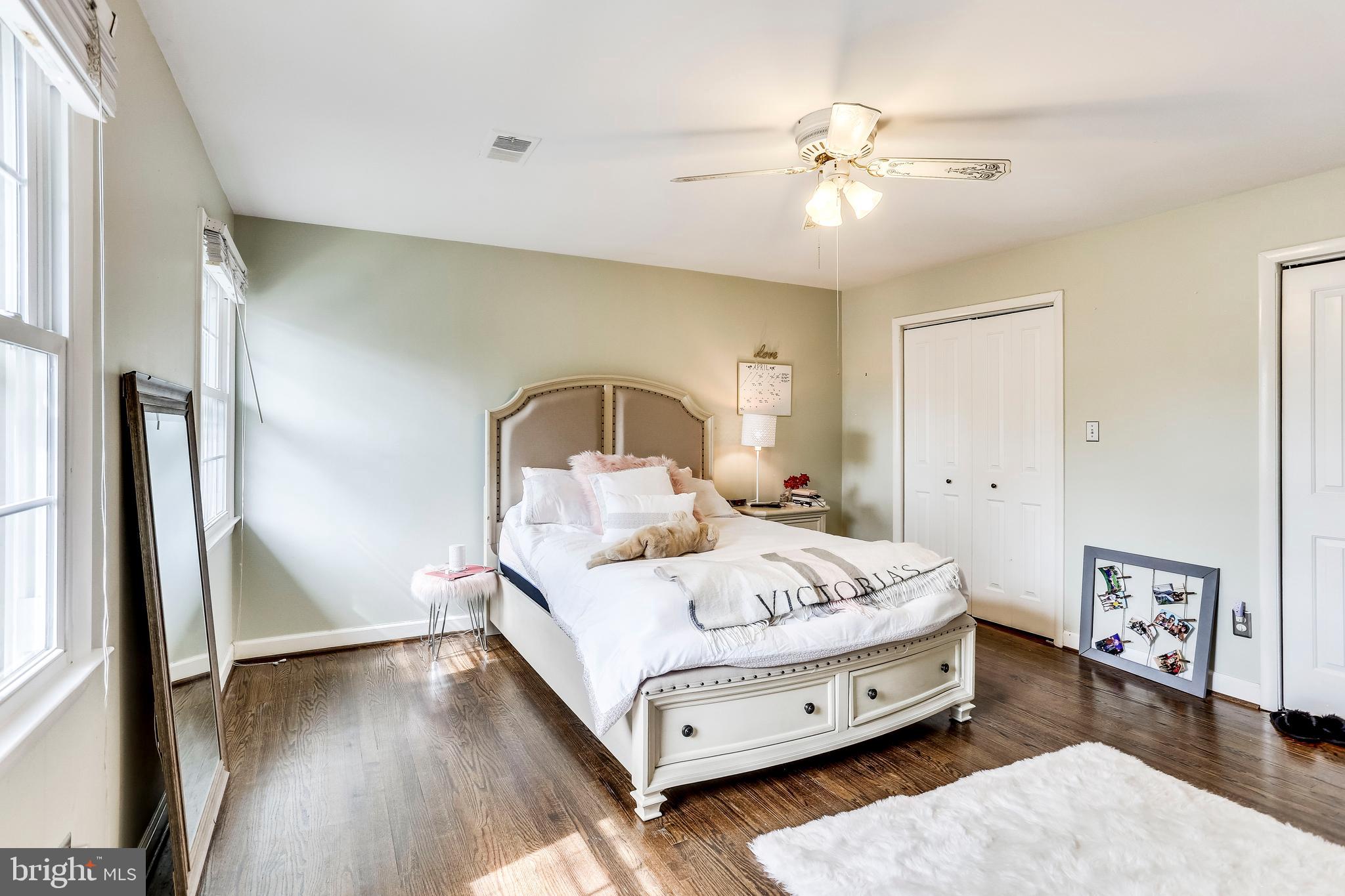 EAST BARCROFT - Residential