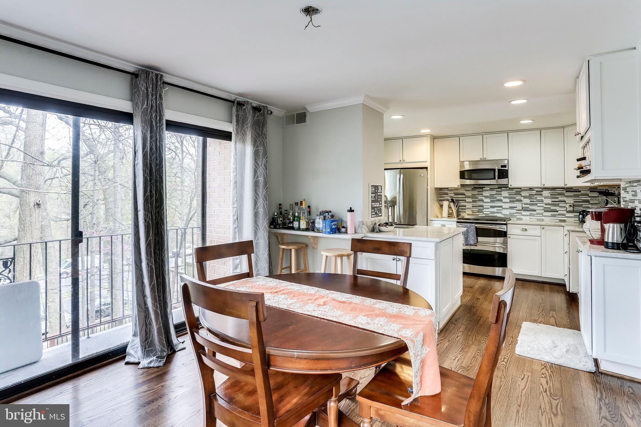 EAST BARCROFT - Residential