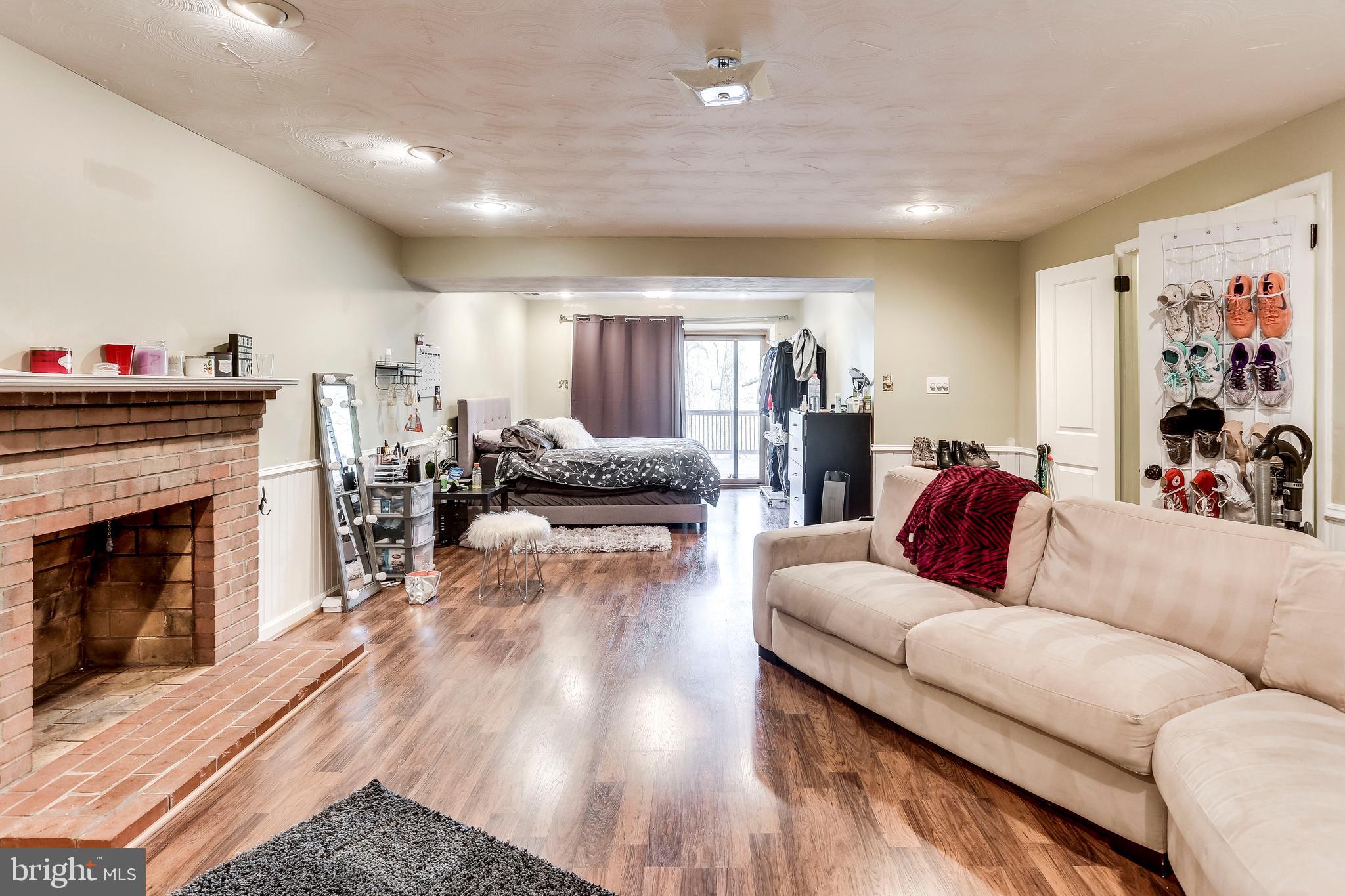 EAST BARCROFT - Residential