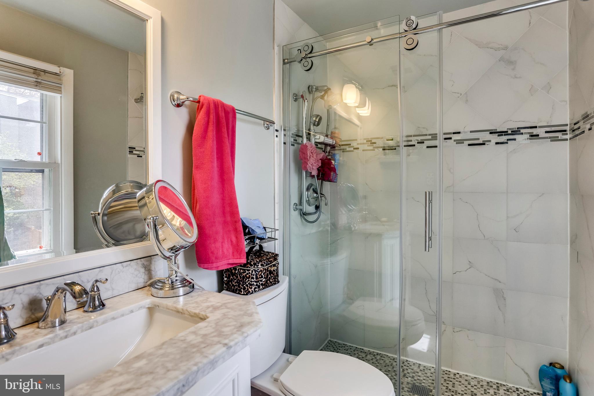 EAST BARCROFT - Residential