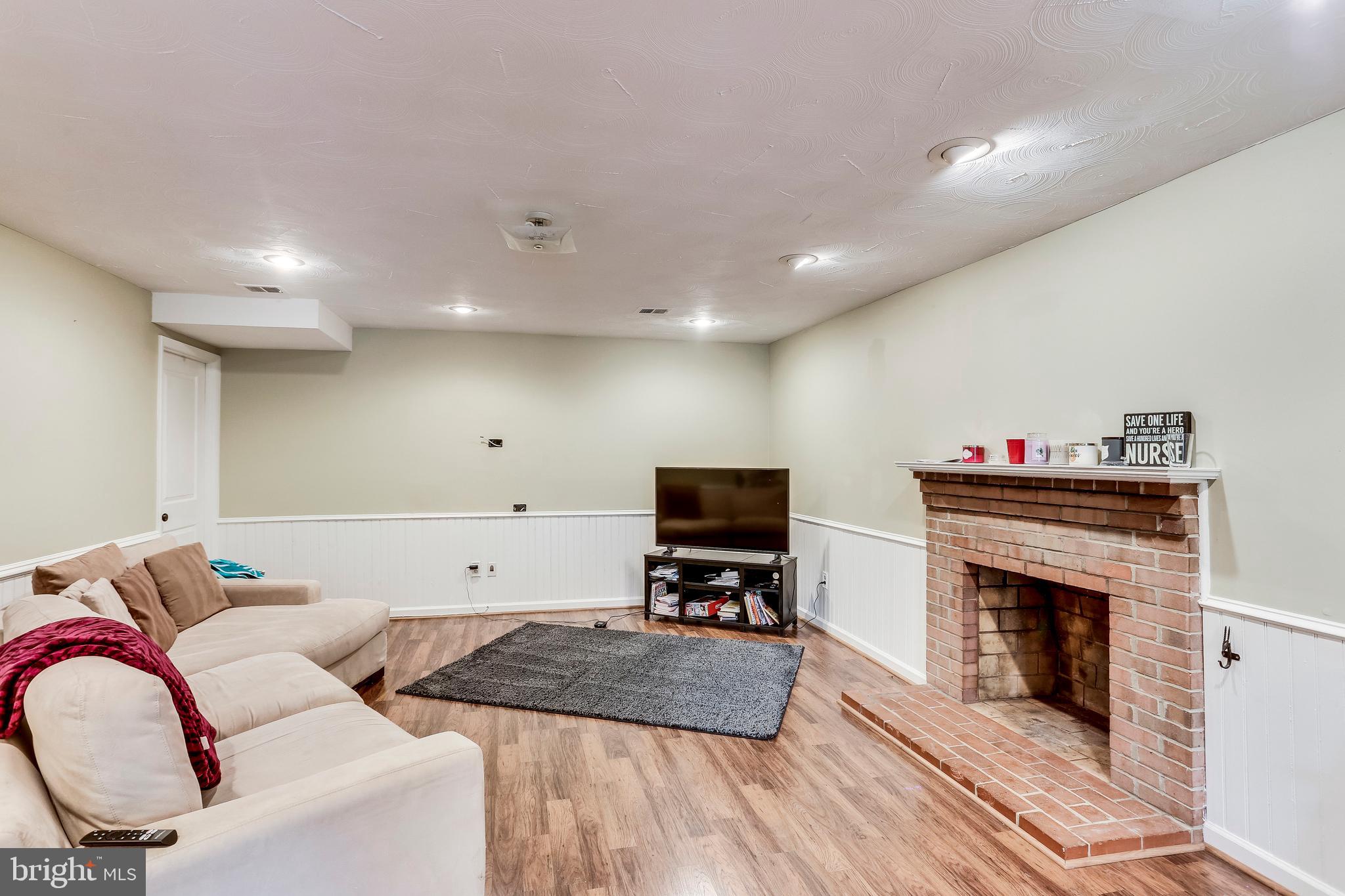 EAST BARCROFT - Residential