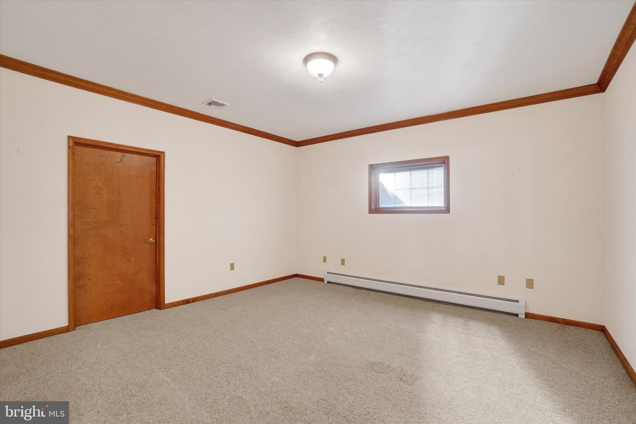 OUTDOOR COUNTRY CLUB - Residential