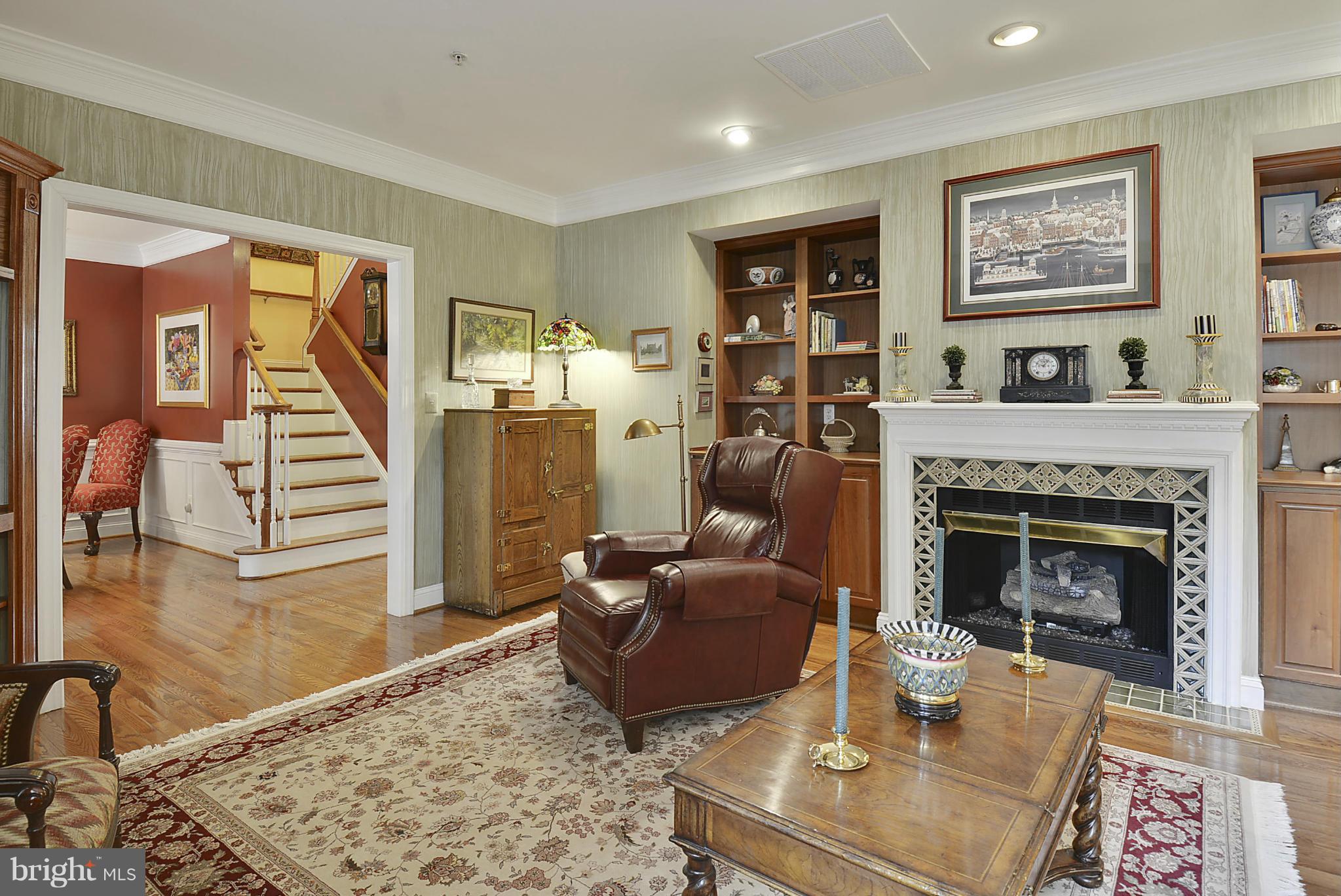 OLD TOWN VILLAGE - Residential