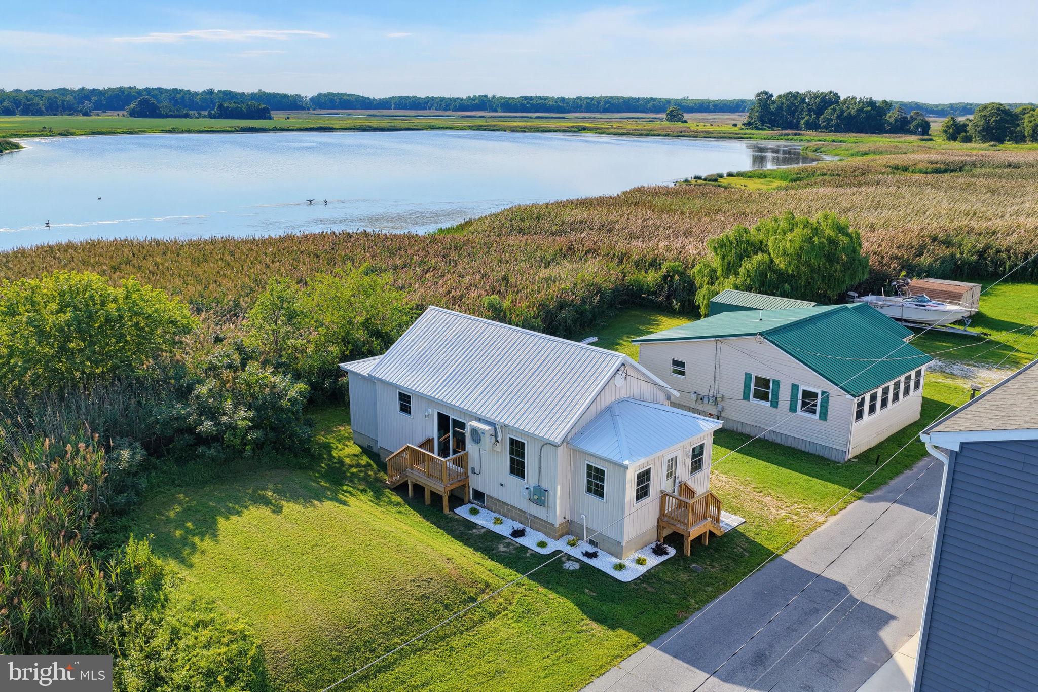 381 N BAY DRIVE