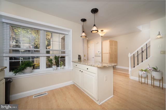 TERRACES OF WINDON - Residential Lease