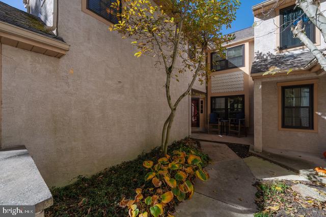 TERRACES OF WINDON - Residential Lease