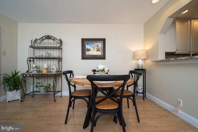 TERRACES OF WINDON - Residential Lease