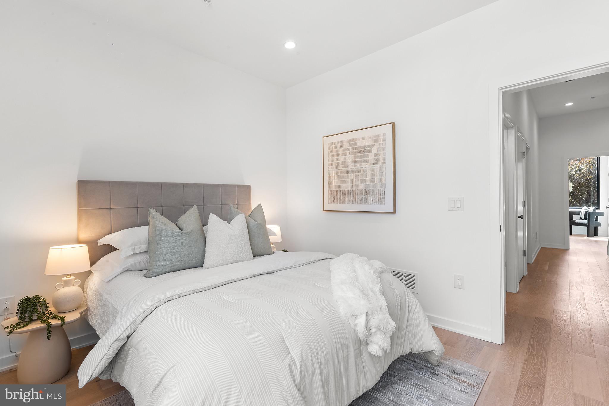 MANAYUNK - Residential