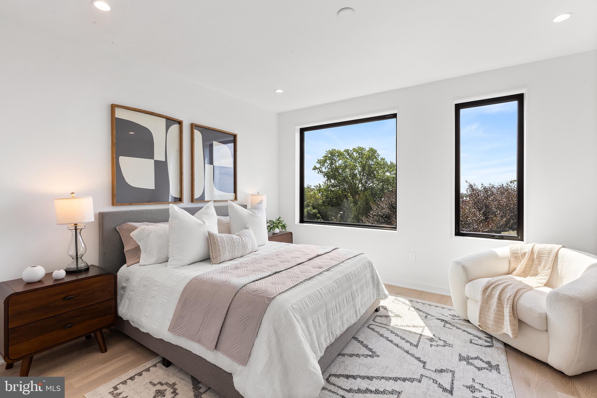 MANAYUNK - Residential