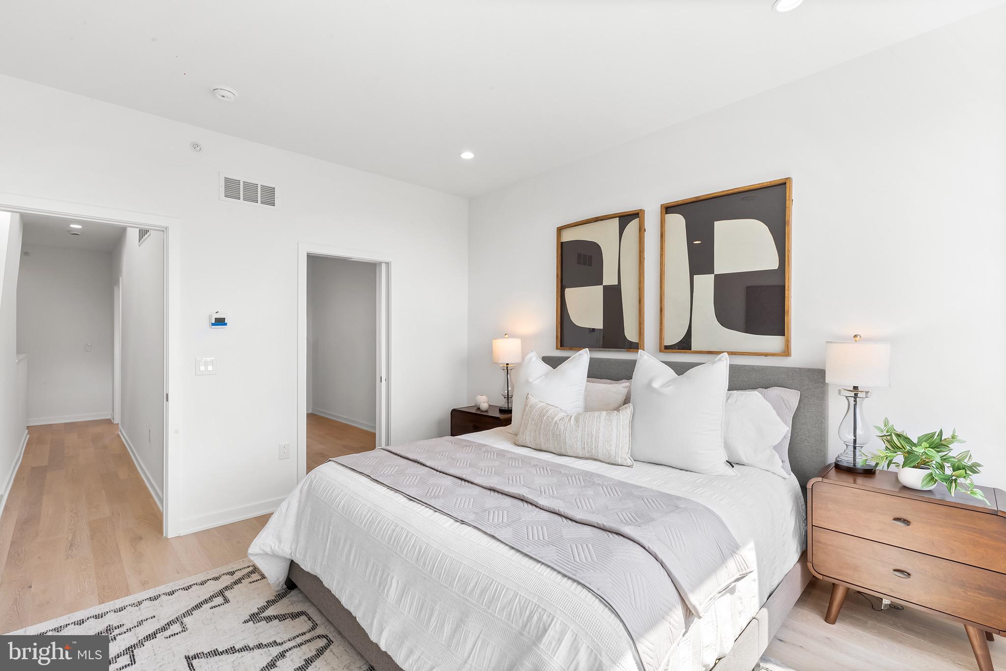 MANAYUNK - Residential