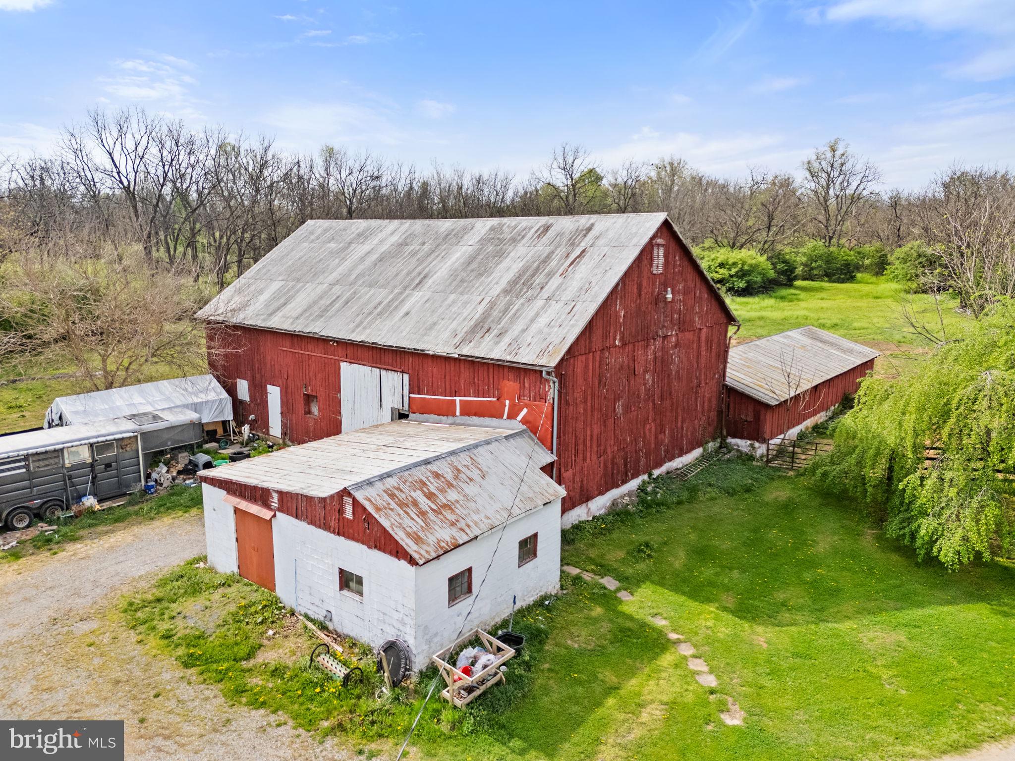OLD RUSSELL FARM - Residential