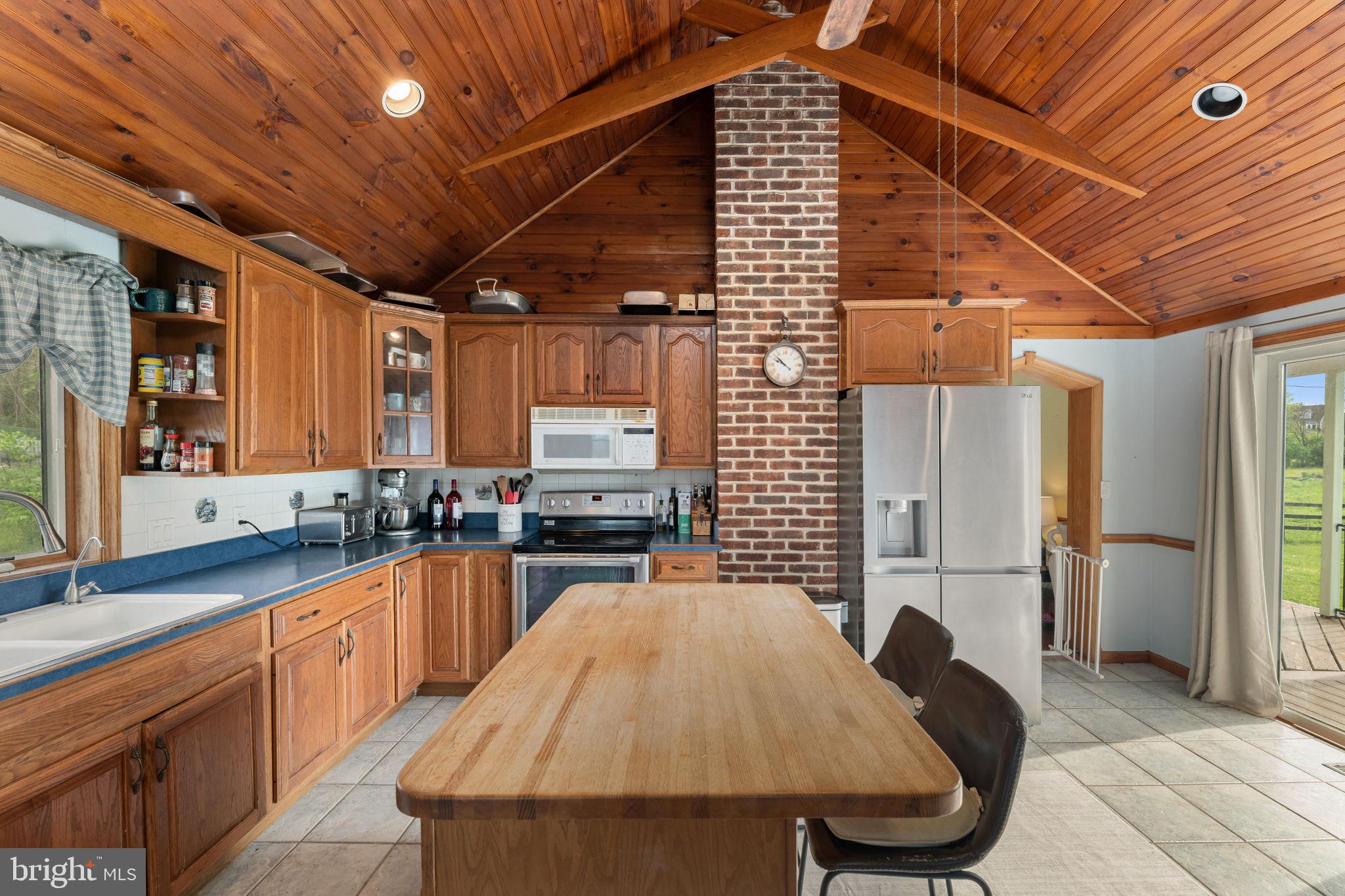 OLD RUSSELL FARM - Residential