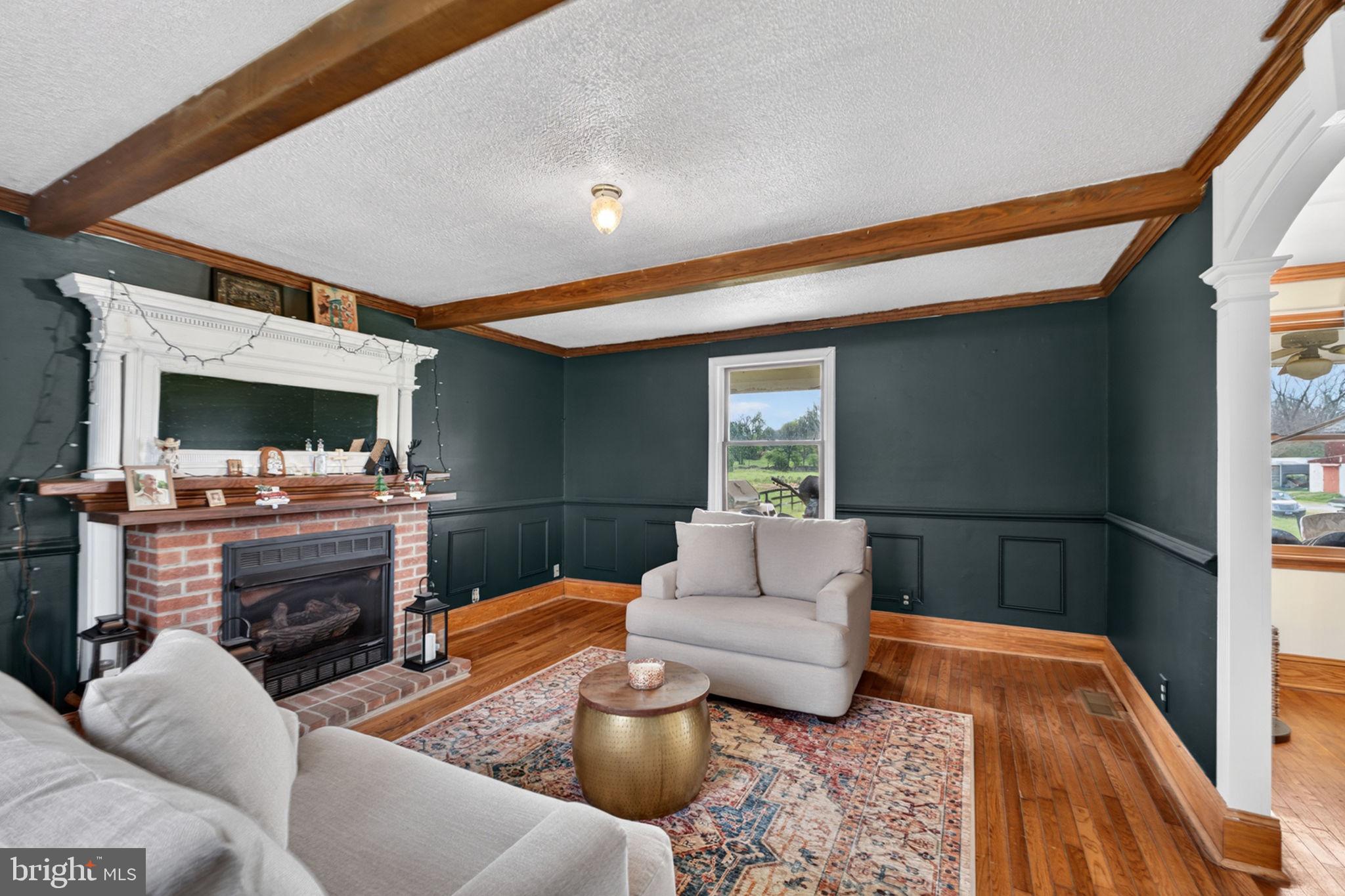 OLD RUSSELL FARM - Residential