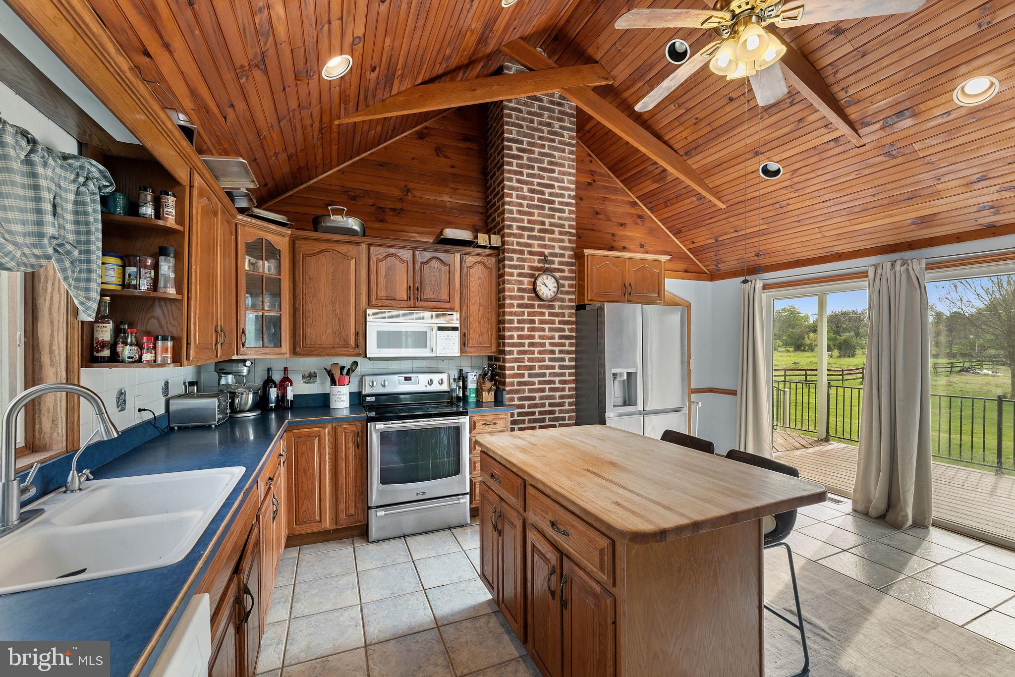 OLD RUSSELL FARM - Residential