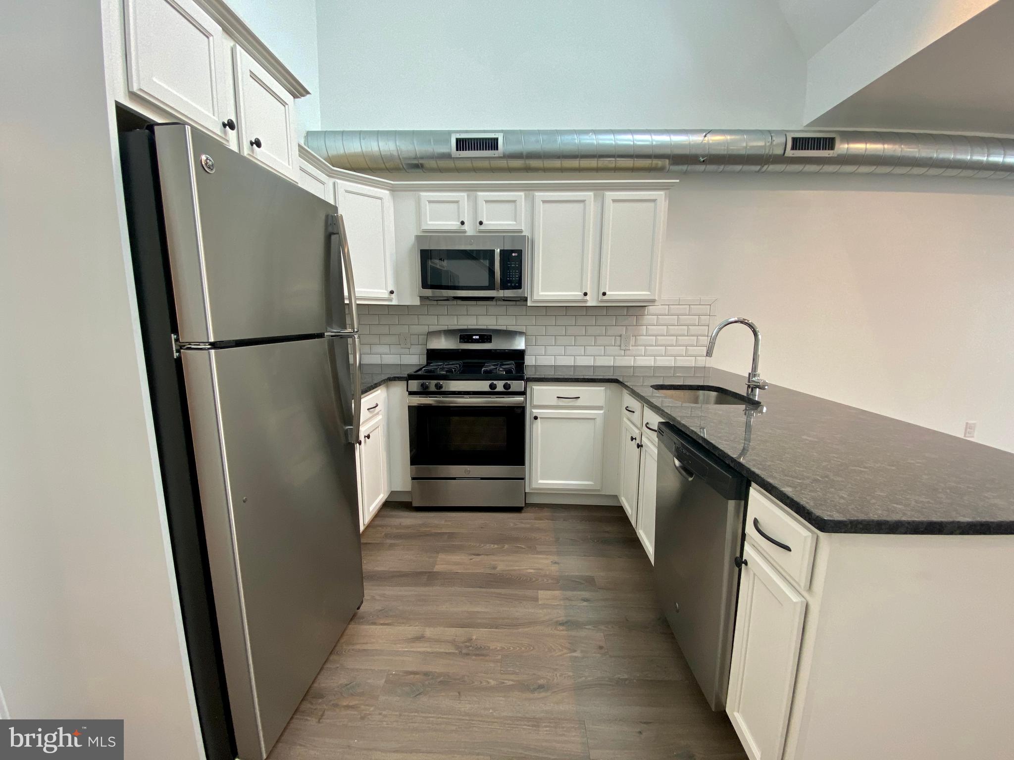 6615 RIDGE AVENUE 105