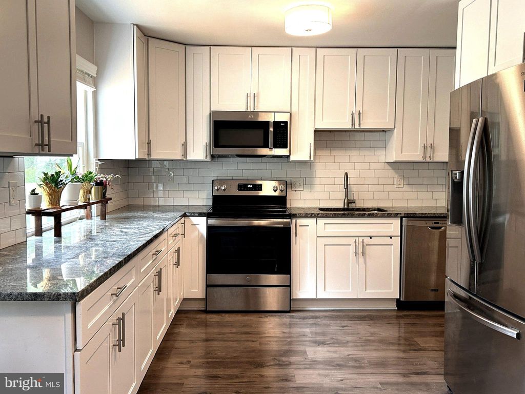 Photo of 5467 Bluecoat Lane, COLUMBIA, MD 21045 (MLS # MDHW2066618)