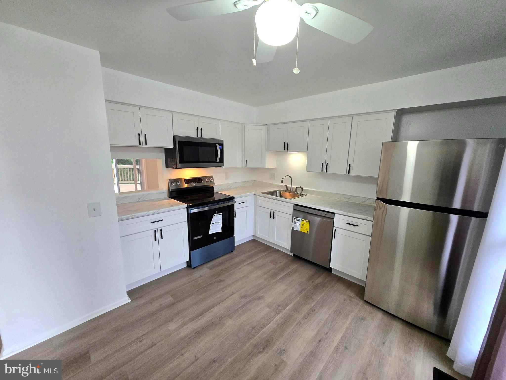 7657 SHEFFIELD VILLAGE LANE