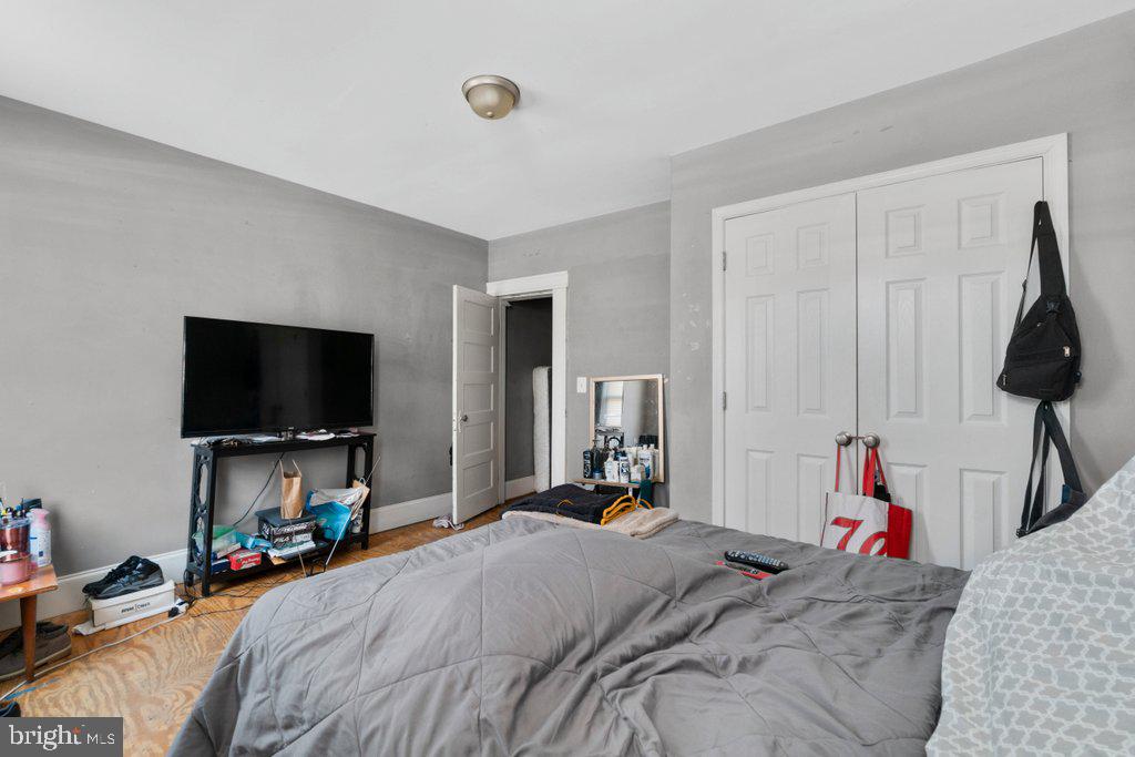 CHARLES VILLAGE - Residential