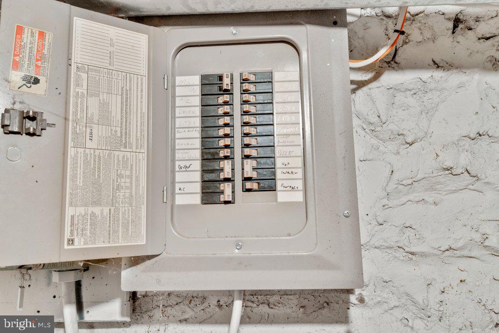 CHARLES VILLAGE - Residential