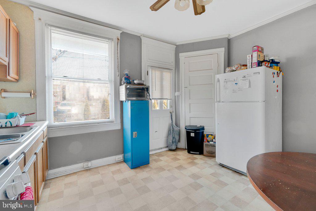 CHARLES VILLAGE - Residential