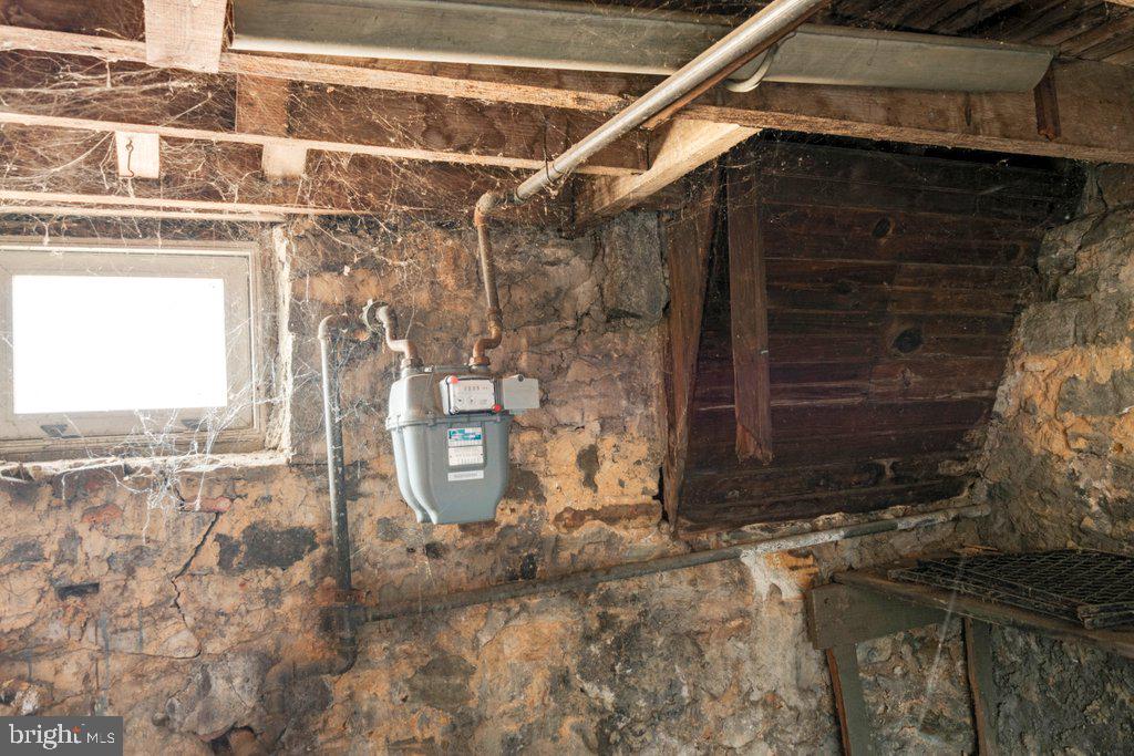 CHARLES VILLAGE - Residential