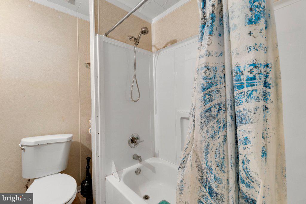 CHARLES VILLAGE - Residential