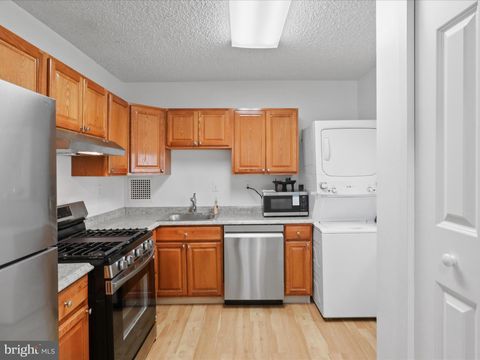 Property photo of 3701 S George Mason Drive 2318n, Falls Church, VA 22041