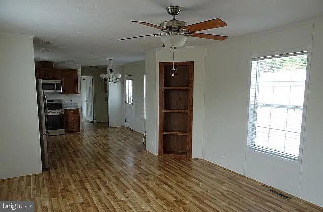 48 MOLLIE DRIVE