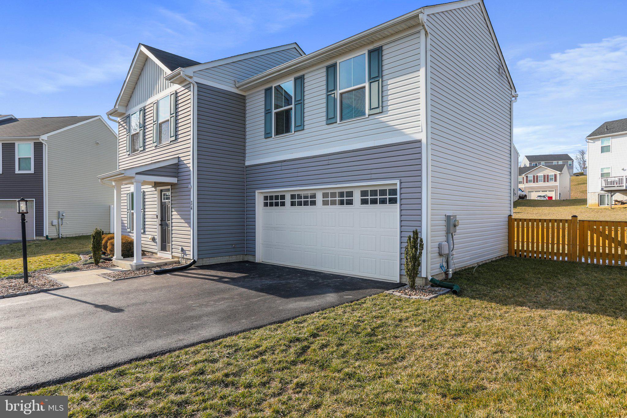 STONECREST - Residential